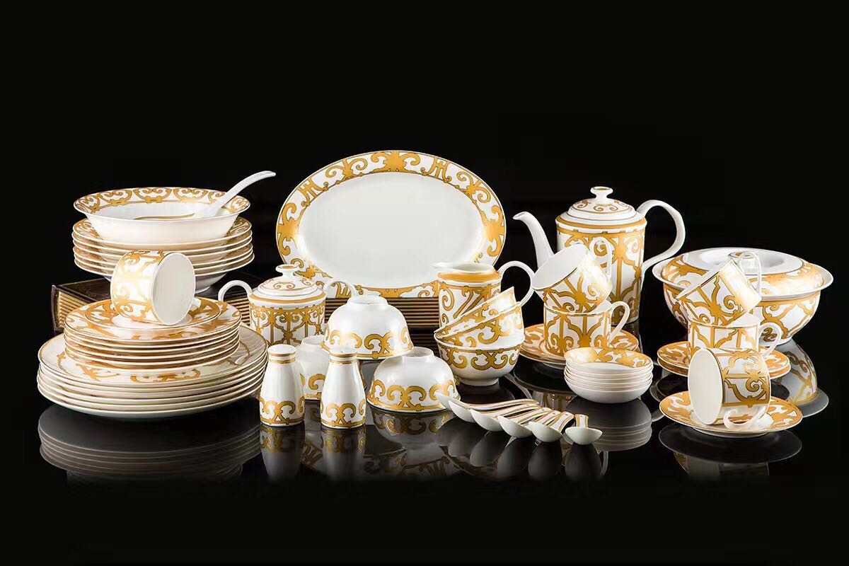 Golden Scroll Vine Dinnerware Set
