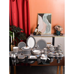 Black White Geometric Maze Dinnerware Set