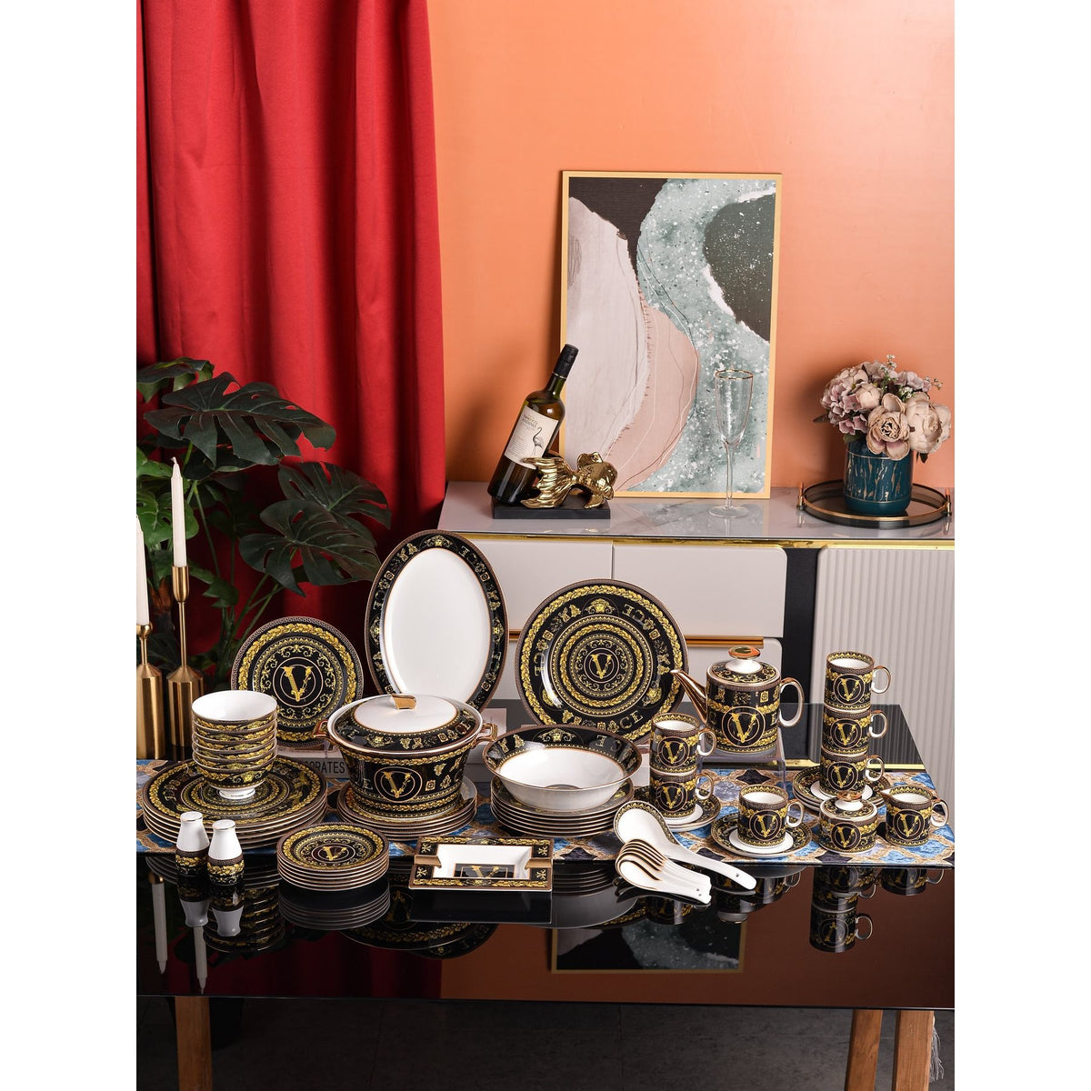 Black Gold Monogram Ring Dinnerware Set