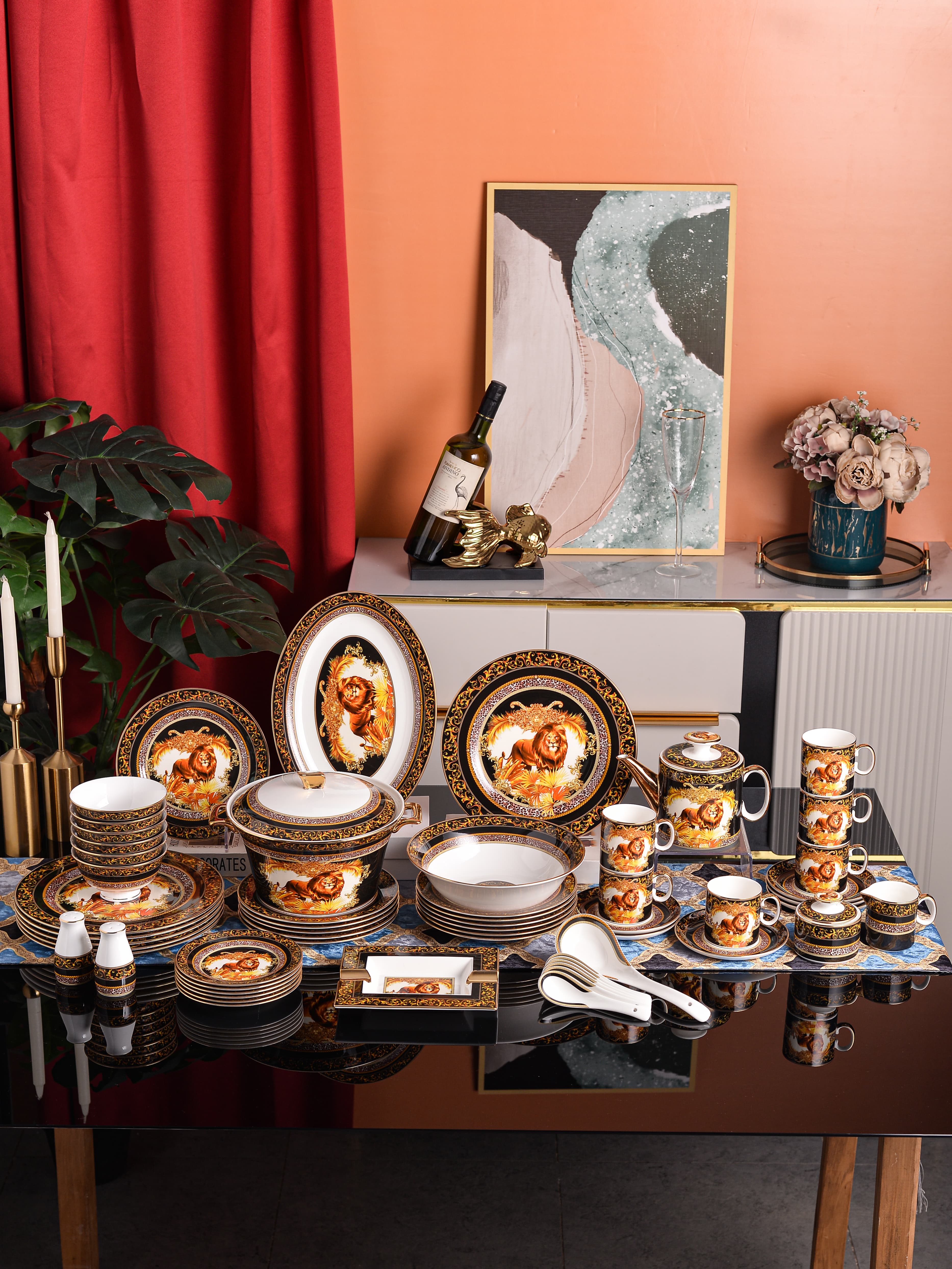 Black Gold Lion Medallion Dinnerware Set